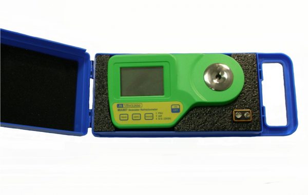 MA887 Digital Salinity Refractometer